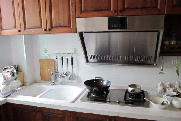 ������ȼ����˾�ܵ������豸��װ